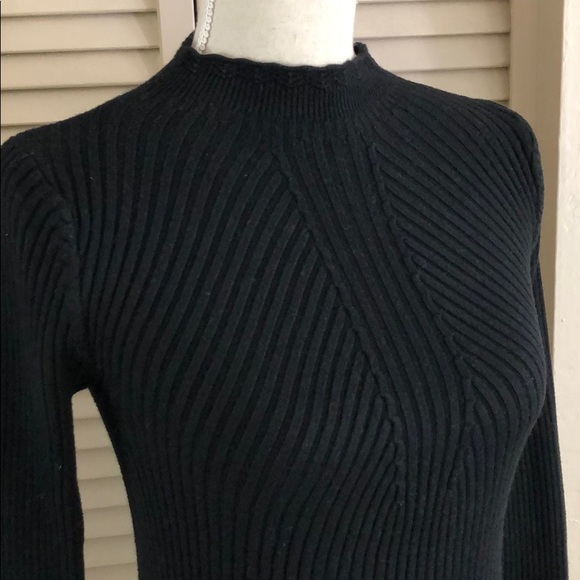 other Sweaters - Black soft knitted sweater